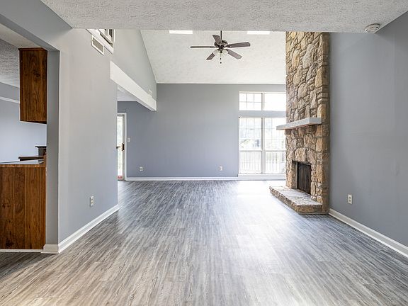 2nd image of 6415 Bayside South Dr