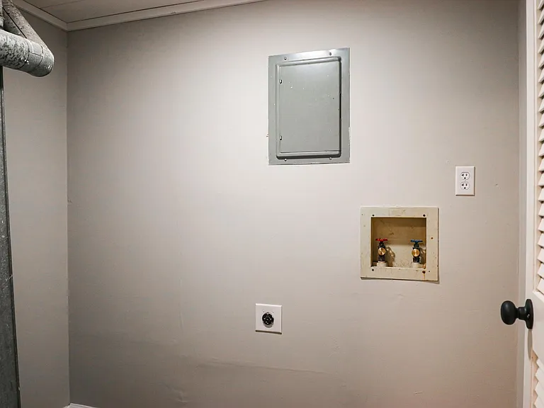 3205 Spring Hollow Ave #A — Photo 11
