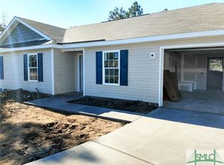 156 Knotty Pine Cir, Springfield, GA 31329
