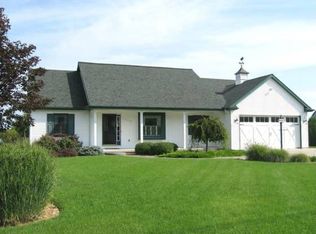1066 W Borton Rd, Essexville, MI