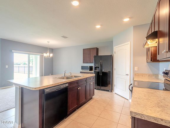 4th image of 2917 Gibraltar Blvd