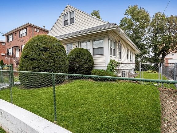 3rd image of 621 S 9th Ave