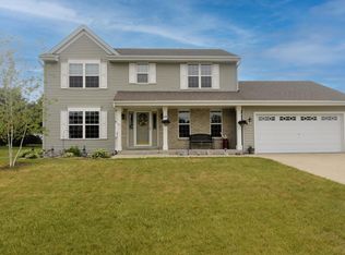 3509 Stillwater Cir, Waukesha, WI 53189