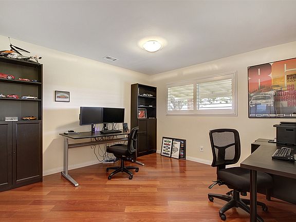 4th image of 4046 Mira Verde St