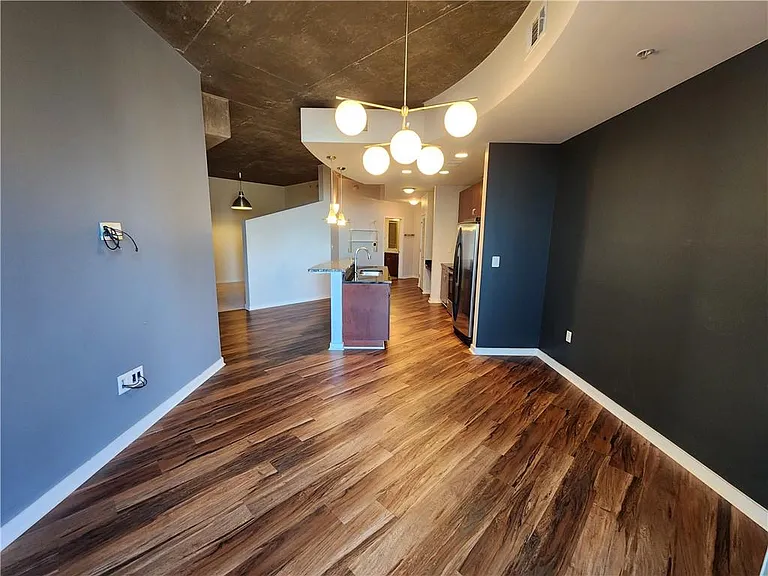 400 W Peachtree St NW #1614 — Photo 3