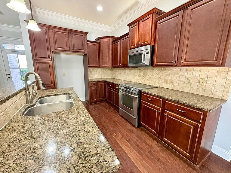 120 Mirada Ln — Photo 9