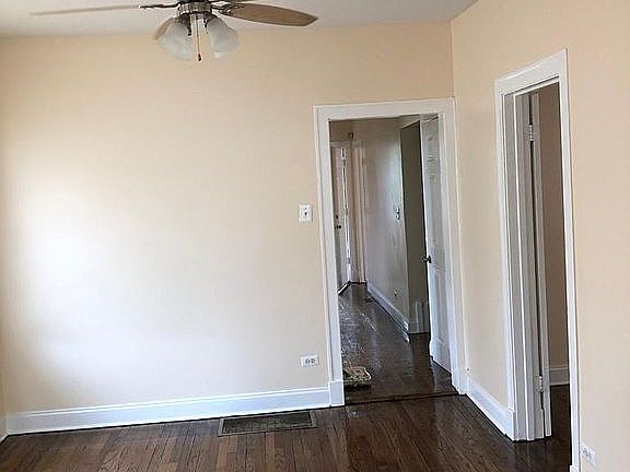 5th image of 7037 S Bishop St