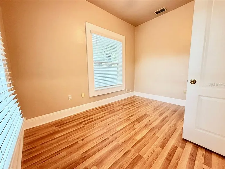 109 E Winter Park St — Photo 10