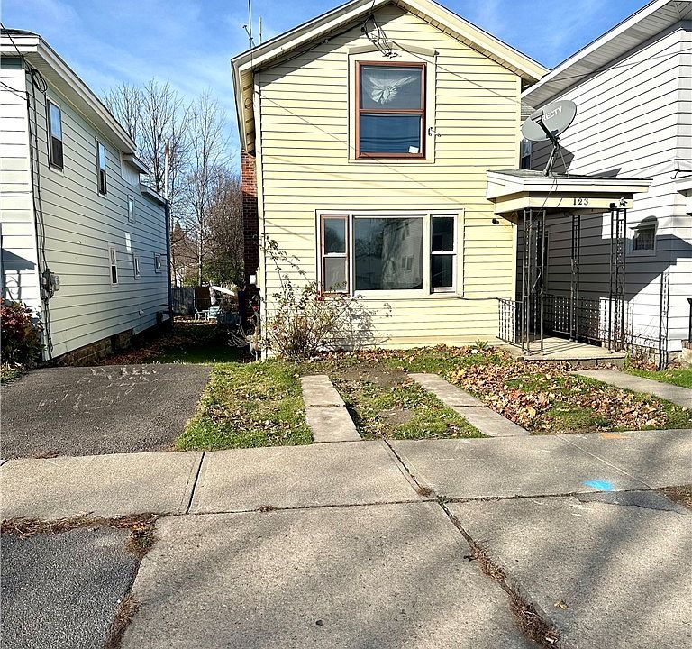 1st image of 123 W Seneca St