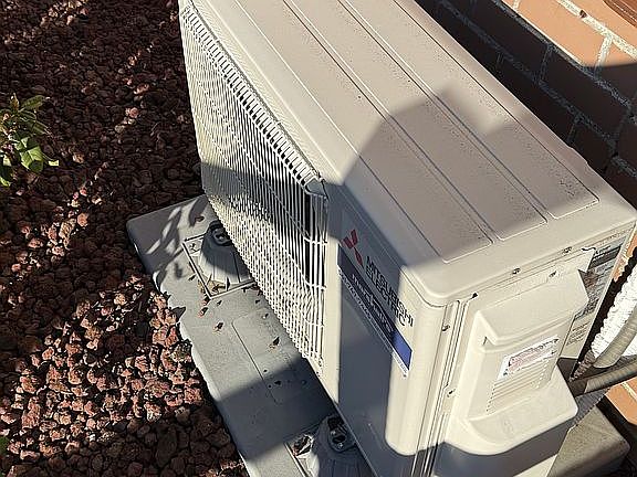 3rd image of 658 S 57th St Spc 22