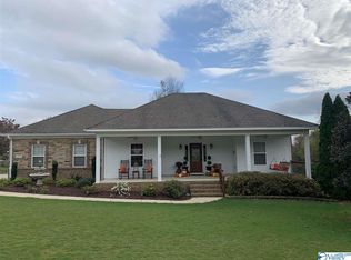 188 Malone Dr, New Market, AL 35761
