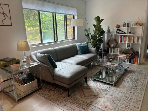 2325 42nd St NW APT 418, Washington, DC 20007