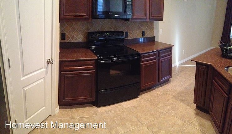 1st image of 15304 Oak Apple Ct