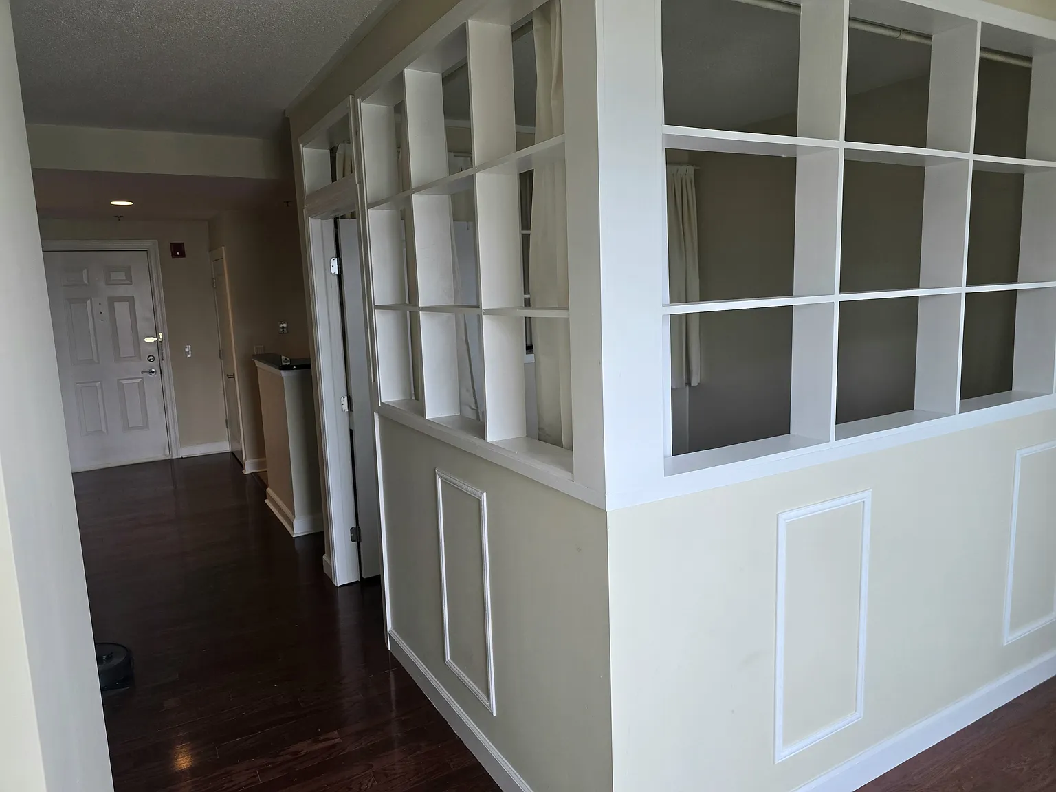 1 bed, 849 sqft, $2,950 — Photo 3