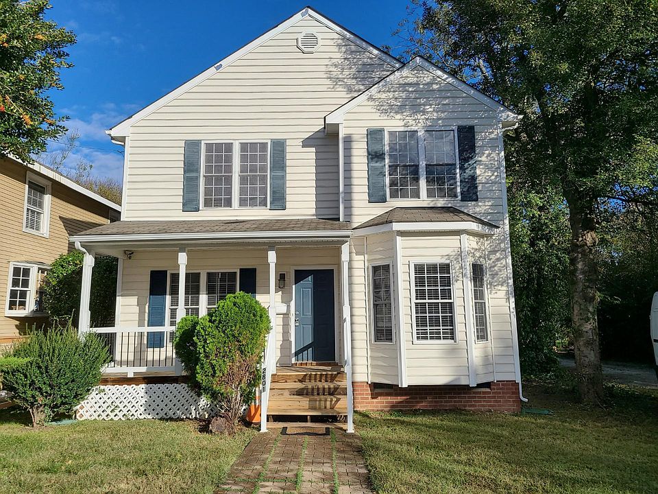 1st image of 2801 Barry St