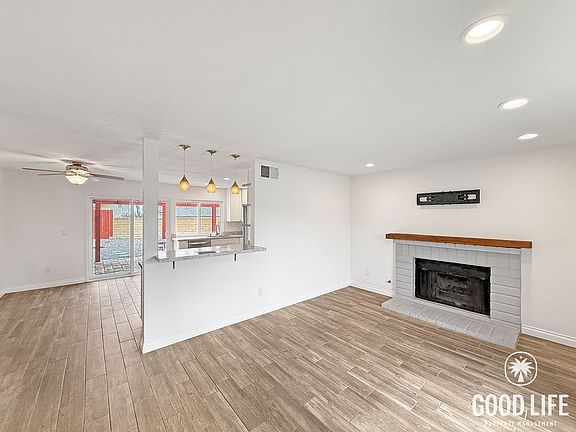 2nd image of 10198 Hendricks Ct