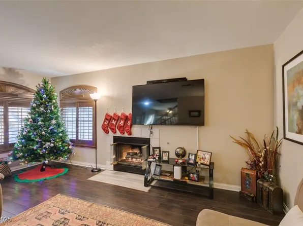 5041 Sublight Ave, Las Vegas, NV 89108