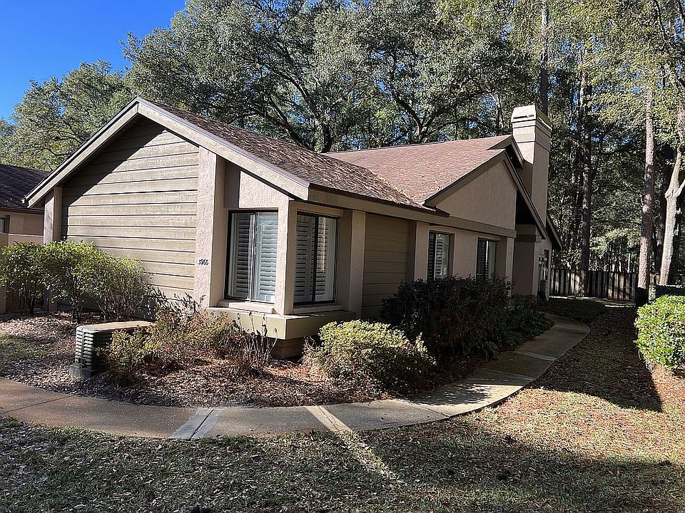 1st image of 3968 NW 23rd Cir