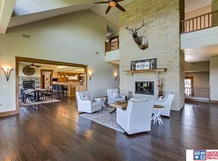17555 Autumn Blaze Dr, Bennet, NE 68317