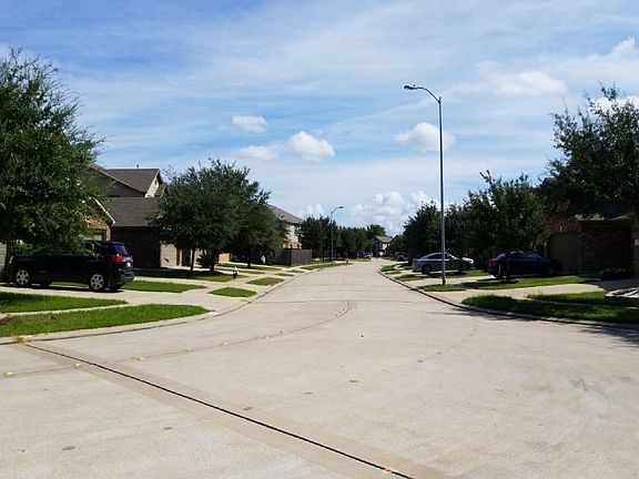 5th image of 7603 Cocobola Ln