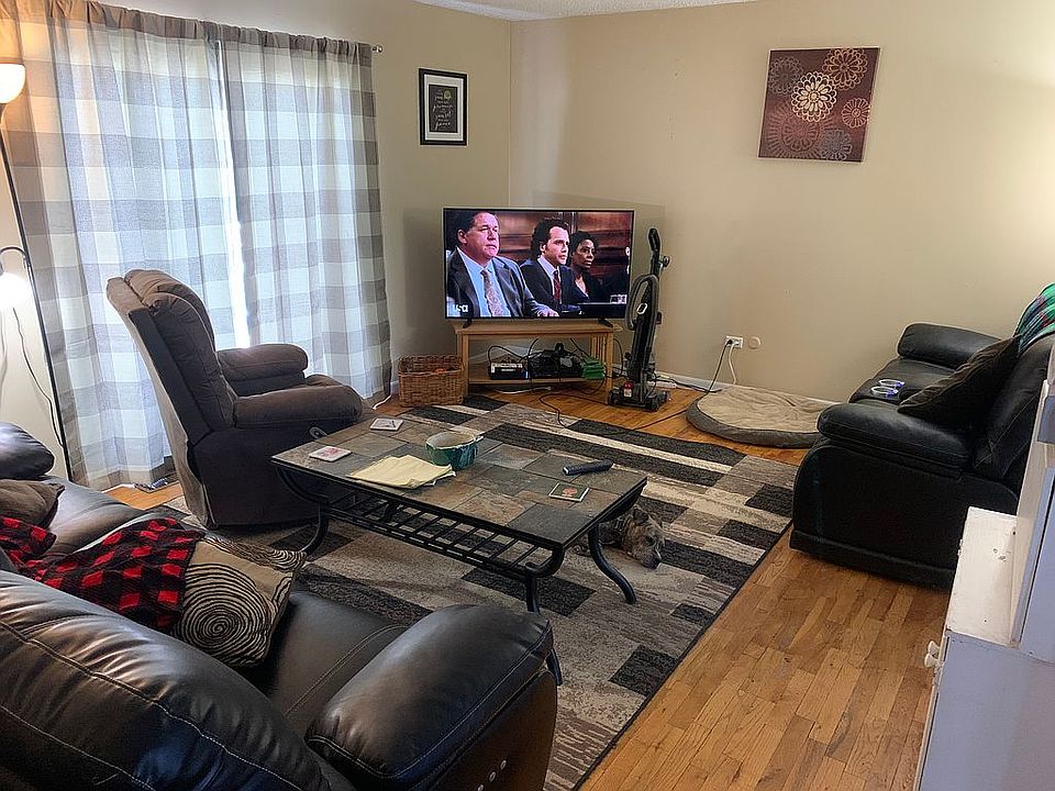 Living/Dining combo room