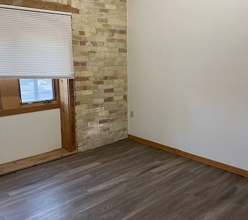 Belle Harbor offers one, two, and three bedroom lofts