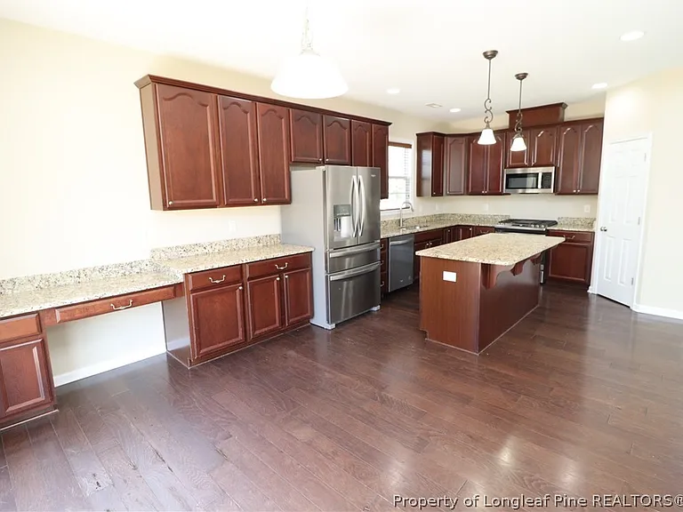 1015 Katie Ln — Photo 20