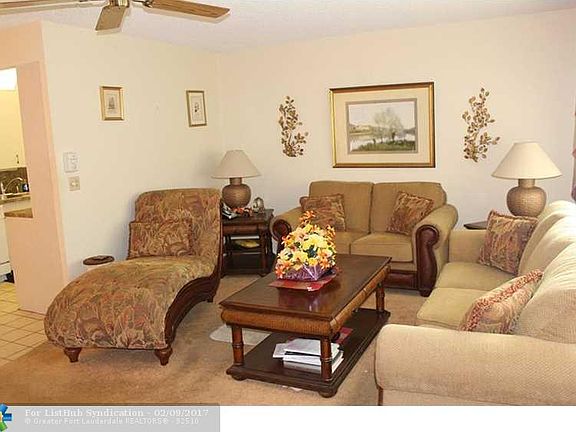 2nd image of 1031 Harwood #D