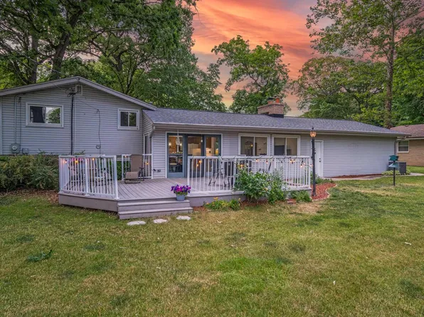 14615 West Gatewood COURT, New Berlin, WI 53151
