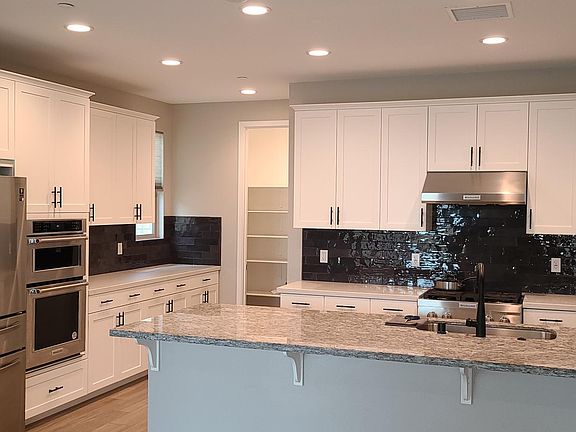 Picture with refrigerator installed