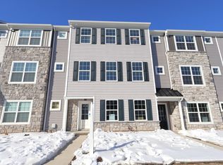 2459 Spring Water Cir, Lancaster, PA 17601