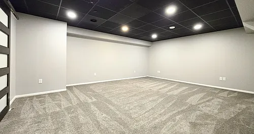W217N6176 Masters Dr — Photo 38
