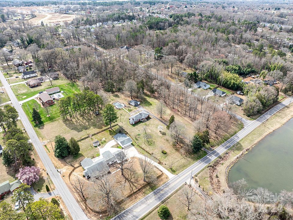 2655 Poplar Tent Rd, Concord, NC 28027 Zillow