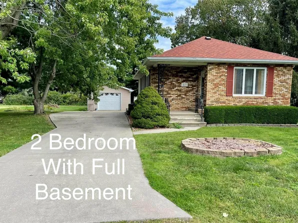 813 Francis St, Gillespie, IL 62033