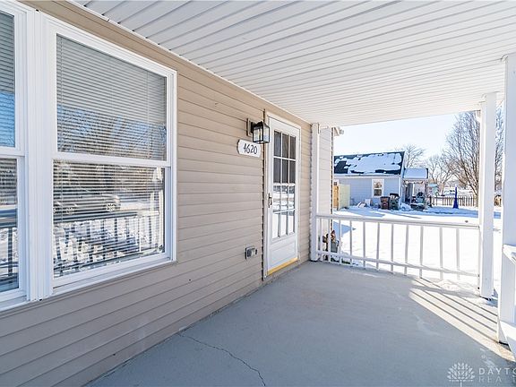 3rd image of 4620 Ross Ave