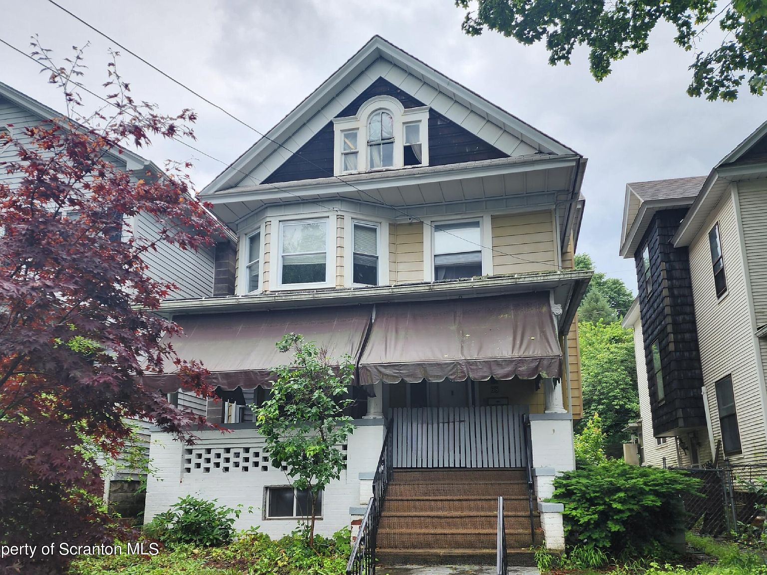 68 Grove St, Carbondale, PA 18407 Zillow