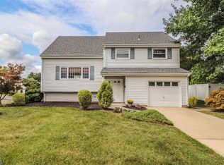 237 N Gaston Ave, Somerville, NJ 08876