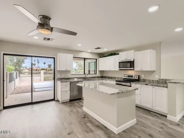 9314 E Sun Lakes Blvd N, Sun Lakes, AZ 85248