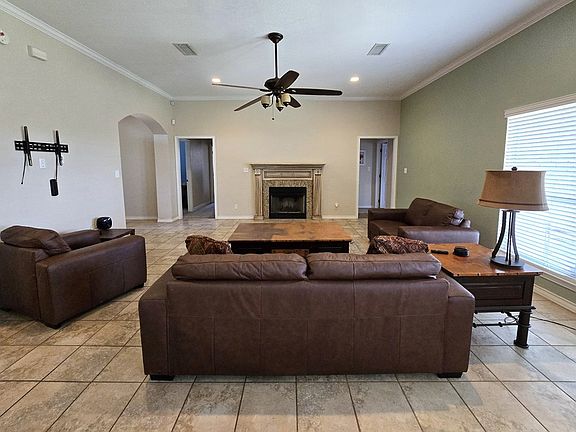 2nd image of 5007 Anetta Dr