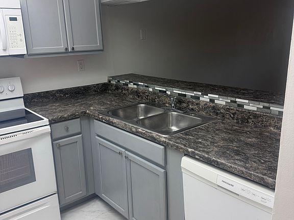 2nd image of 100 E Kentucky Ave APT K3