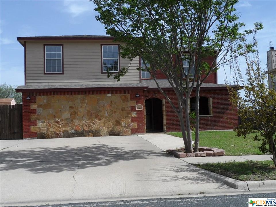 1st image of 1607 Waterford Dr
