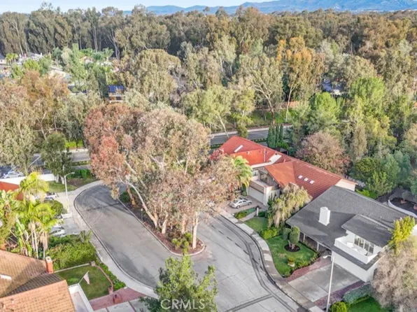 22802 Belquest Dr, Lake Forest, CA 92630