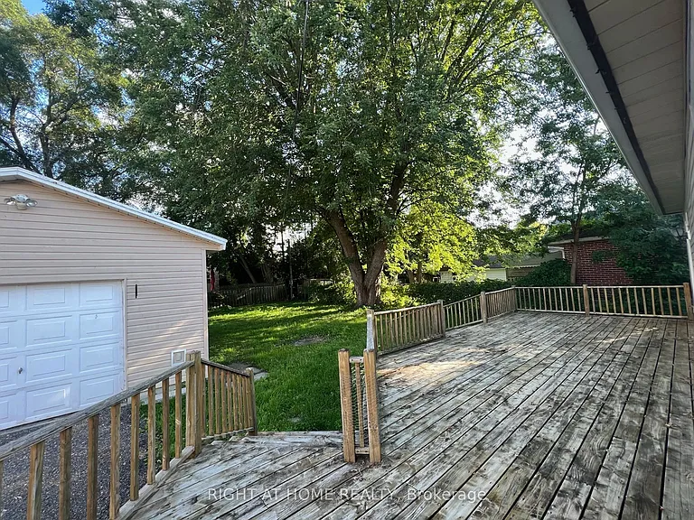 267 Rayners Rd — Photo 17
