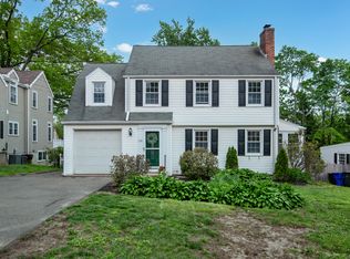 116 Whiting Ln, West Hartford, CT 06119