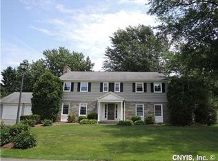 5210 Duane Dr, Fayetteville, NY 13066