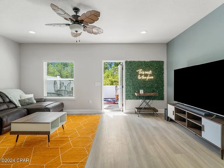 7654 Shadow Lake Dr — Photo 16