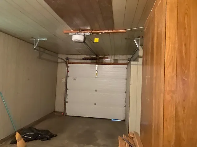3 bed, 888 sqft, $1,100 — Photo 3