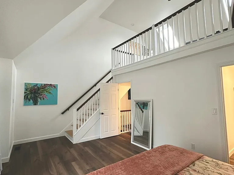 14 Westminster Dr — Photo 8