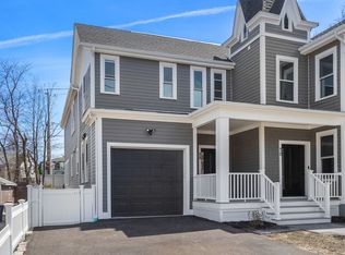 68 Hartford St #1, Newton Highlands, MA 02461