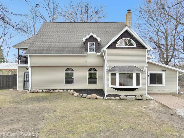 3628 Ford Ave, Jackson, MI 49203